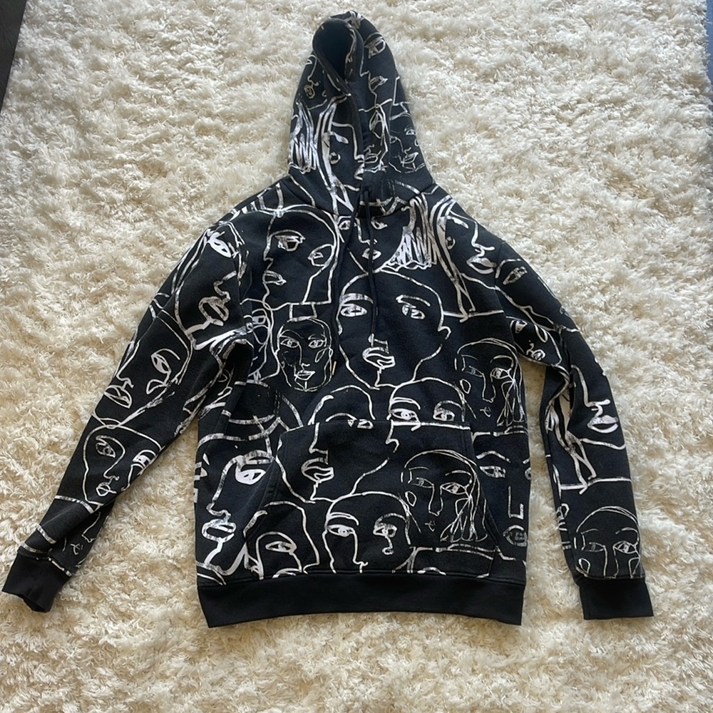 Forever 21 men’s hoodie